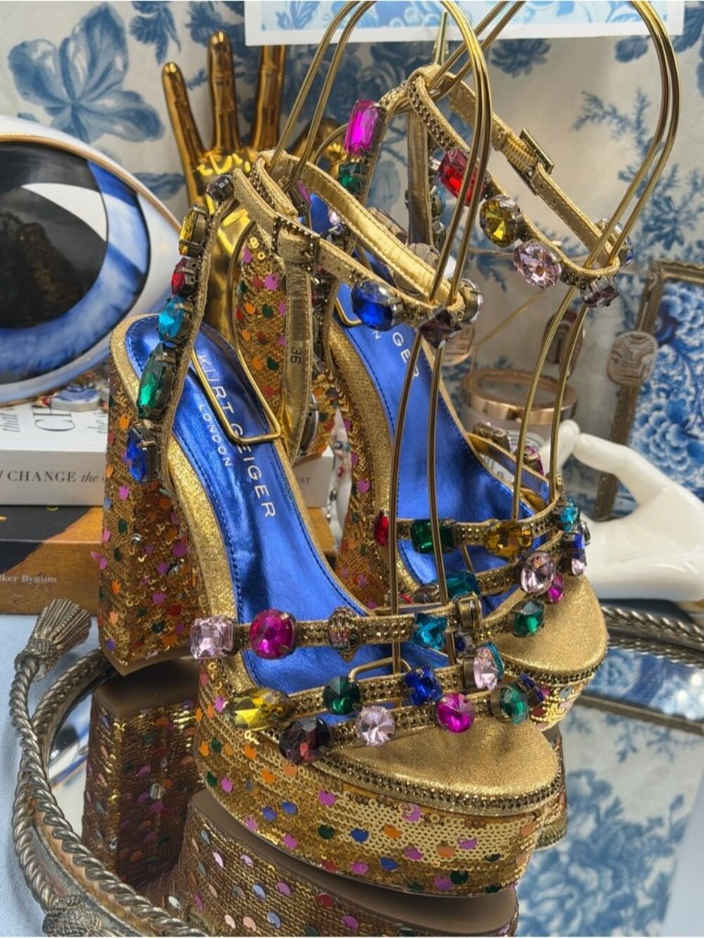 🆕 KURT GEIGER LONDON 🧿 NWOB Kensington Jewel Platform, Gold Sequin - Sz 36 US6